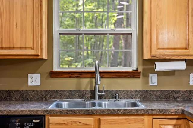 $289,900 | 12095 Dubois Drive, Stanwood, MI 49346