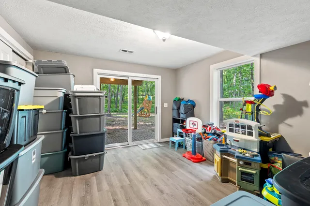 $289,900 | 12095 Dubois Drive, Stanwood, MI 49346