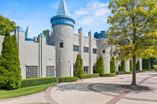 $289,900 | 12095 Dubois Drive, Stanwood, MI 49346