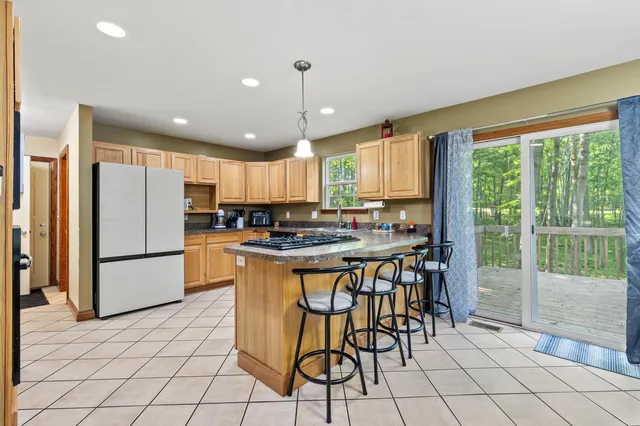 $289,900 | 12095 Dubois Drive, Stanwood, MI 49346