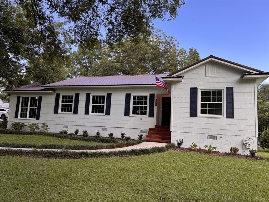 974 Pearson Chapel Road Alexander City, AL 35010 - Photo 1 of 12 Gallery Image 1