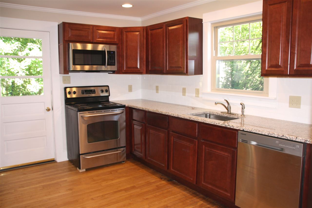 20 Highland Avenue Rutland, VT 05701 - Photo 7 of 20