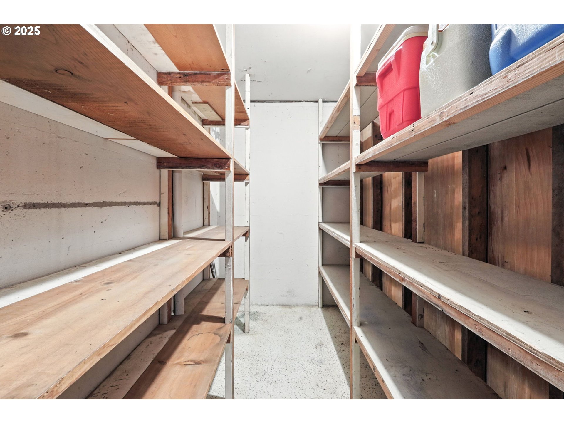 7149 Southwest 3rd Avenue Portland, OR 97219 - Photo 29 of 42 a view of an outdoor space