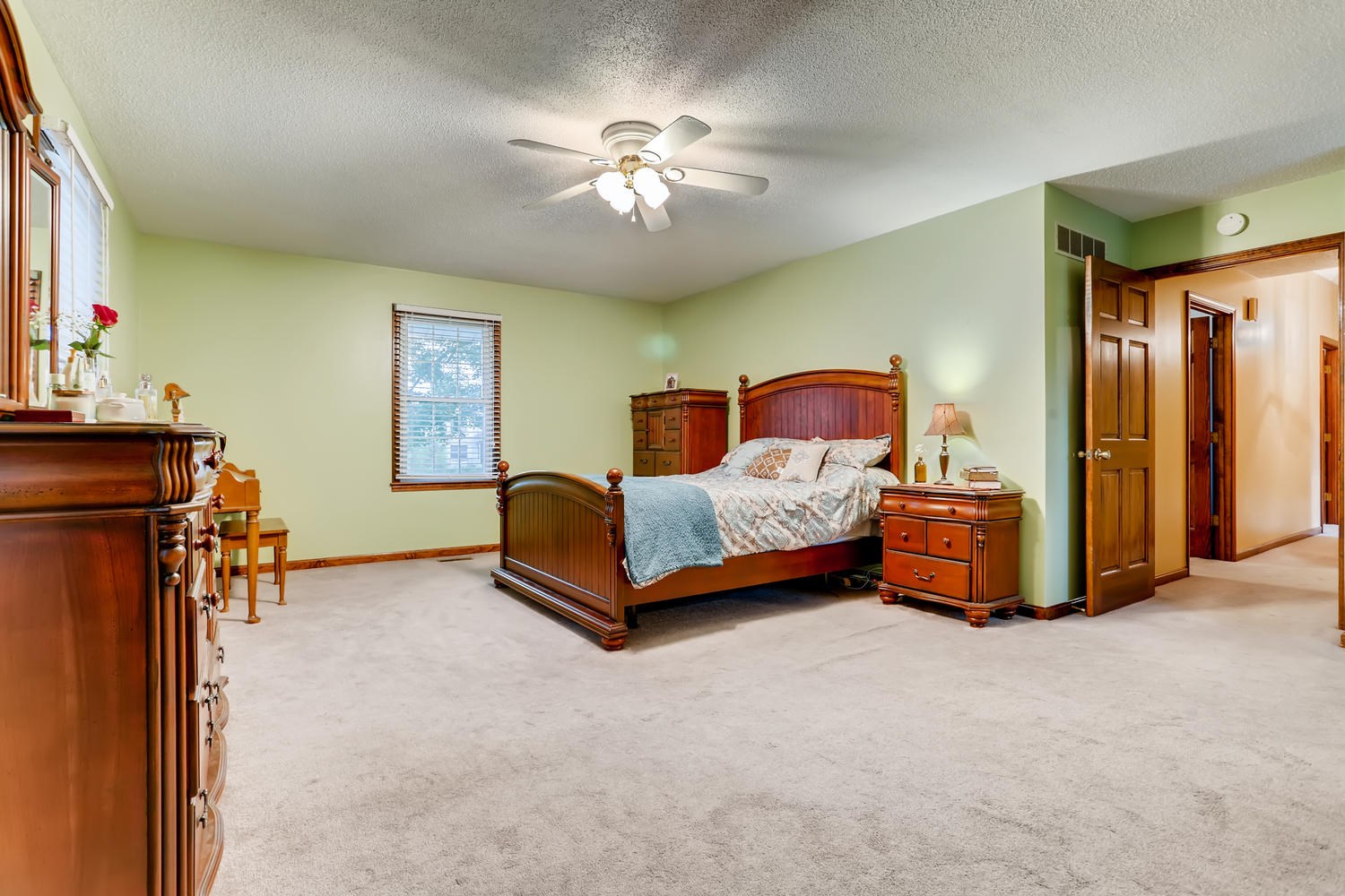 2501 Koring Road Evansville, IN 47720 - Photo 16 of 36 Gallery Image 16