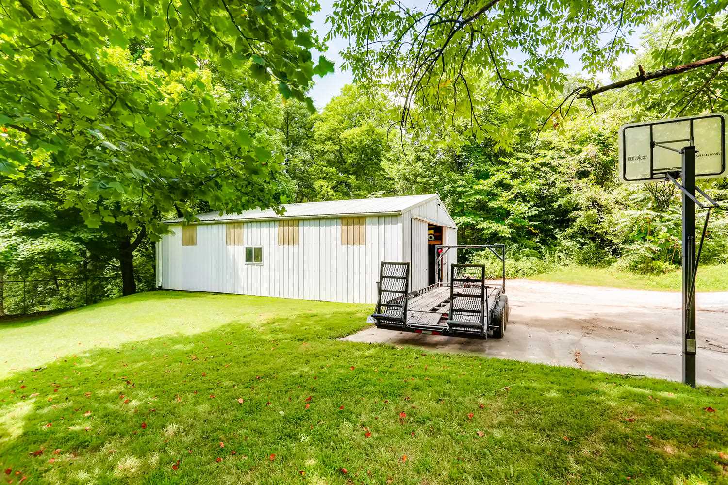 2501 Koring Road Evansville, IN 47720 - Photo 34 of 36 Gallery Image 34