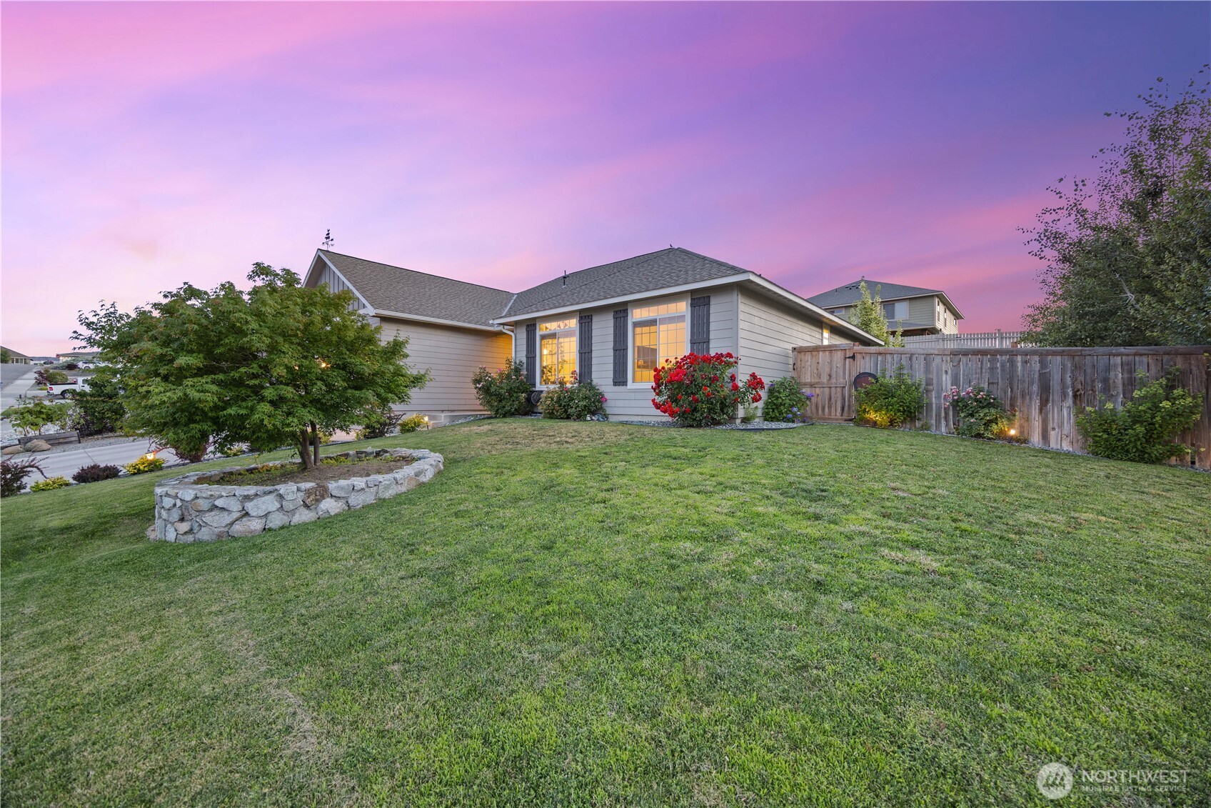 491 Spring View Place Chelan, WA 98816 - Photo 3 of 37