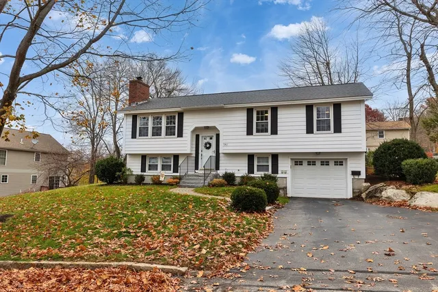 $465,000 | 541 Pickering Street, Manchester, NH 03104