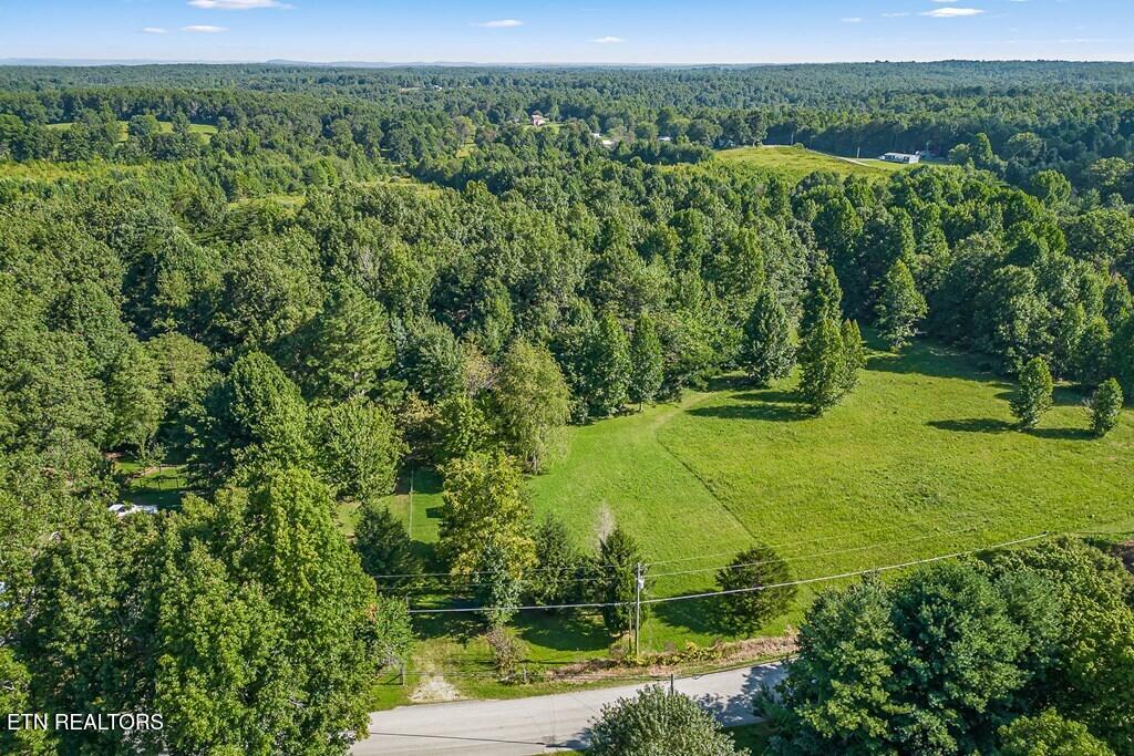 5445 Coal Bank Road Sparta, TN 38583 - Photo 5 of 16 flor5