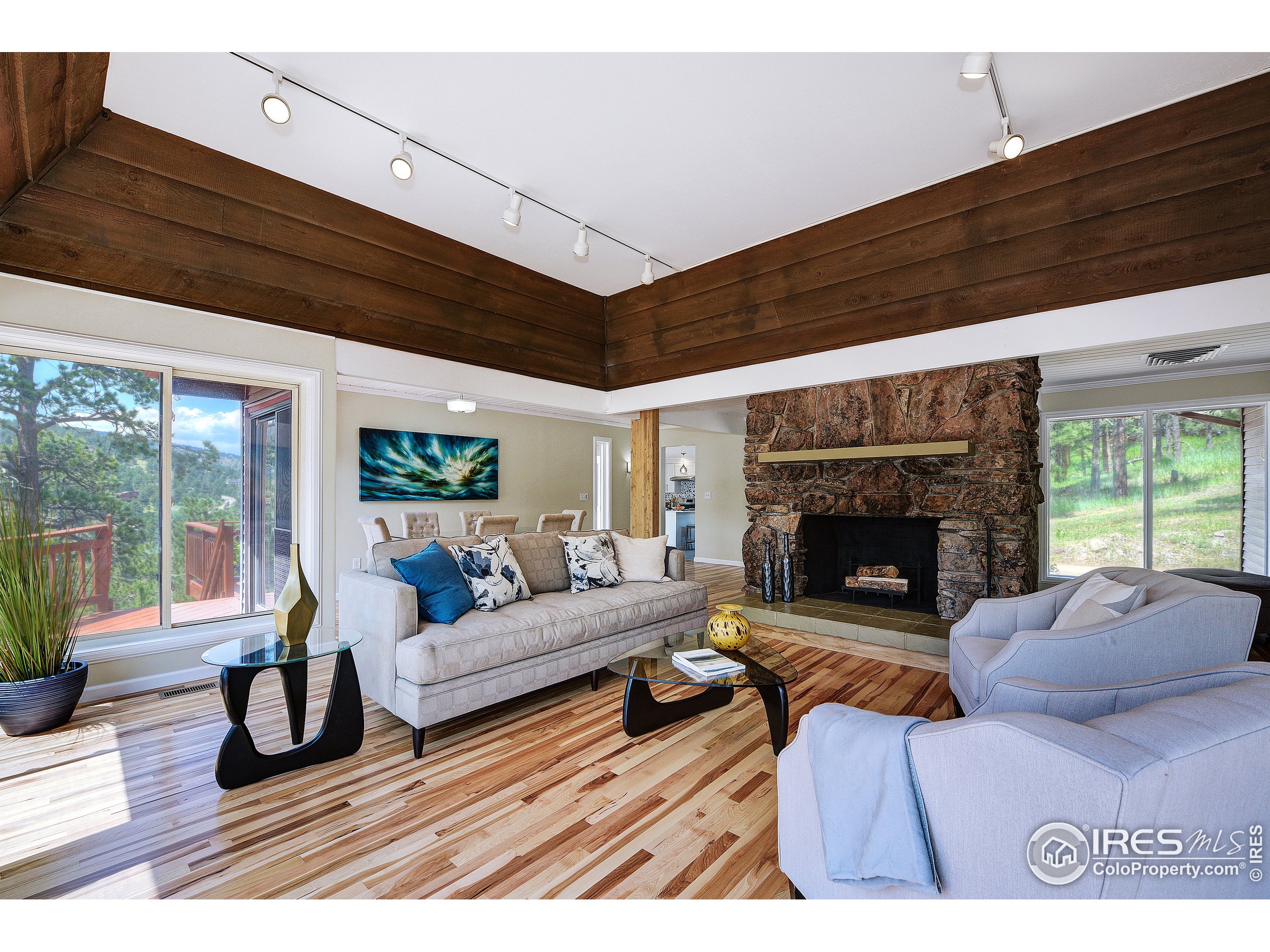 725 Timber Lane Boulder, CO 80304 - Photo 7 of 36