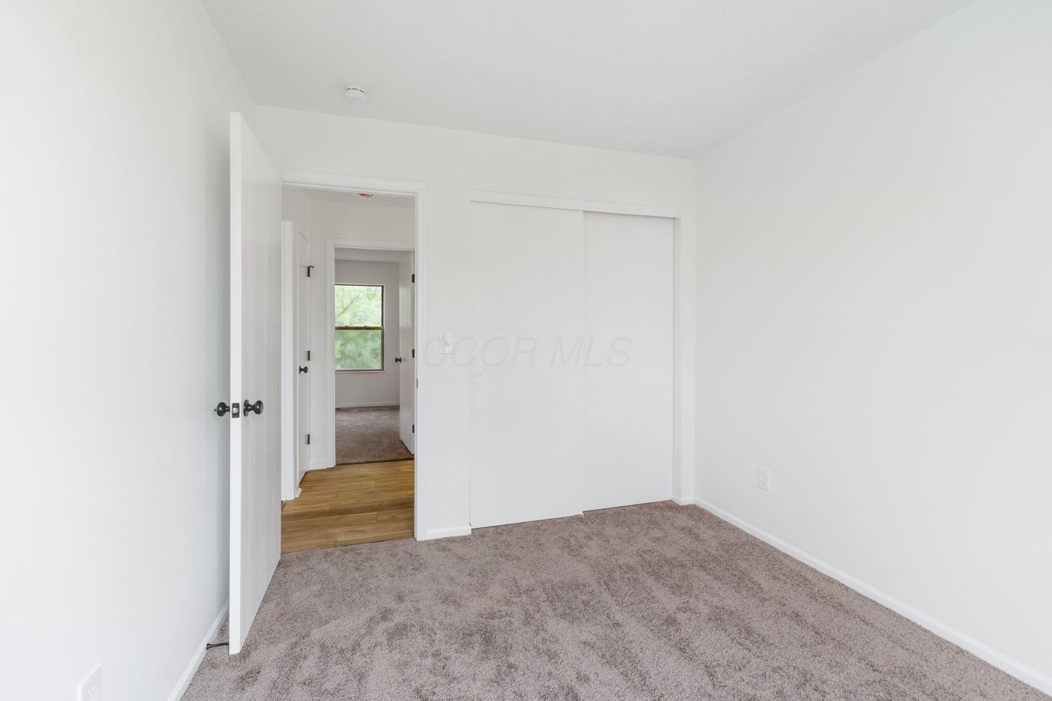 6055 Rover Lane Columbus, OH 43232 - Photo 15 of 27 15