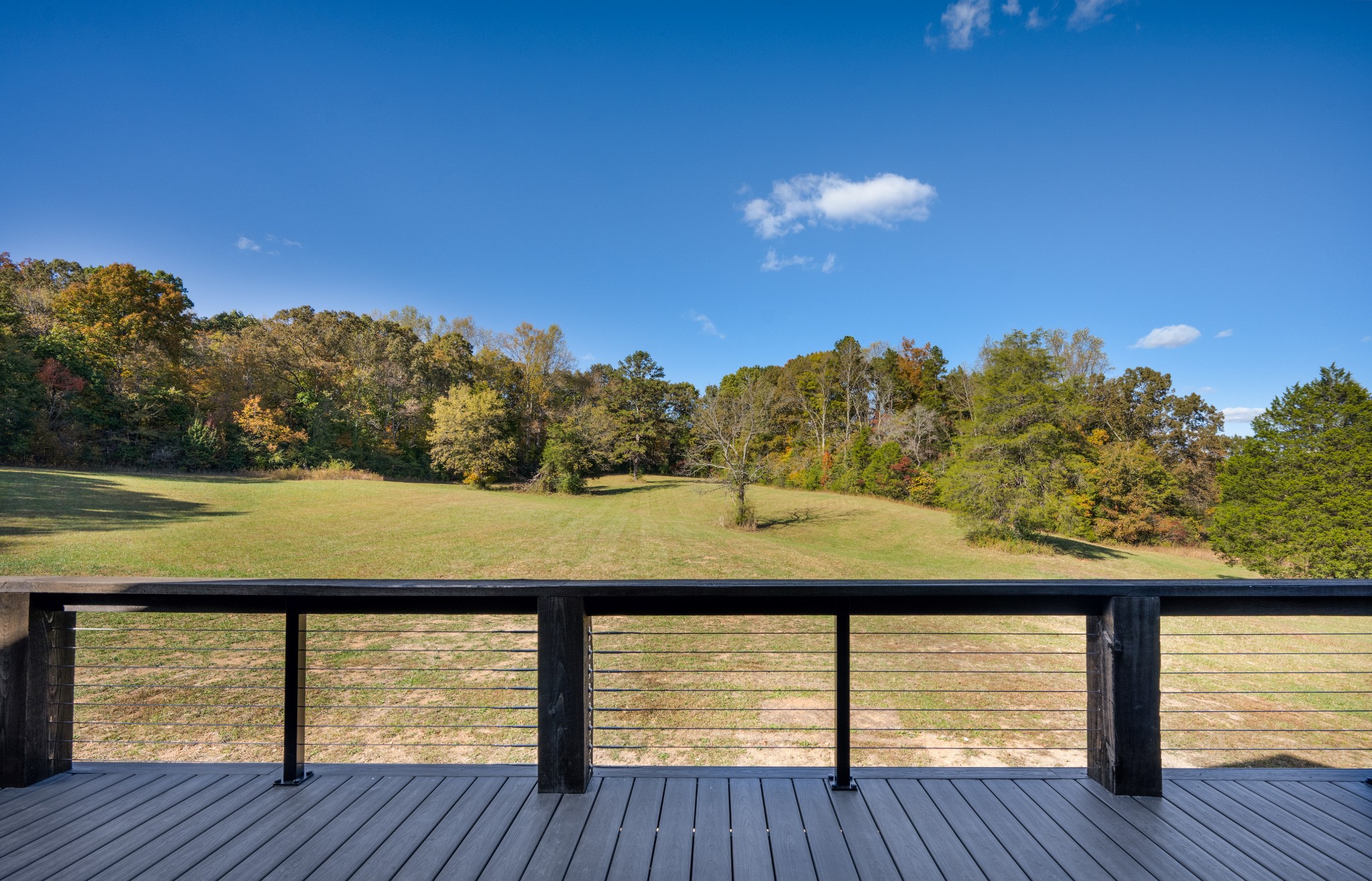 232 Waterloo Road Lawrenceburg, TN 38464 - Photo 28 of 46 a view of ocean from a balcony