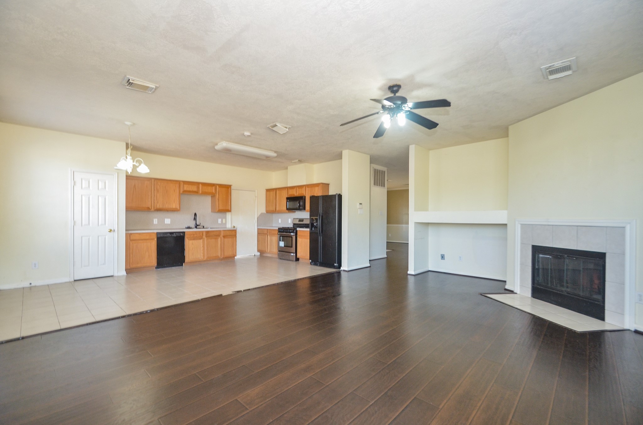 15002 Turphin Way Sugar Land, TX 77498 - Photo 11 of 31