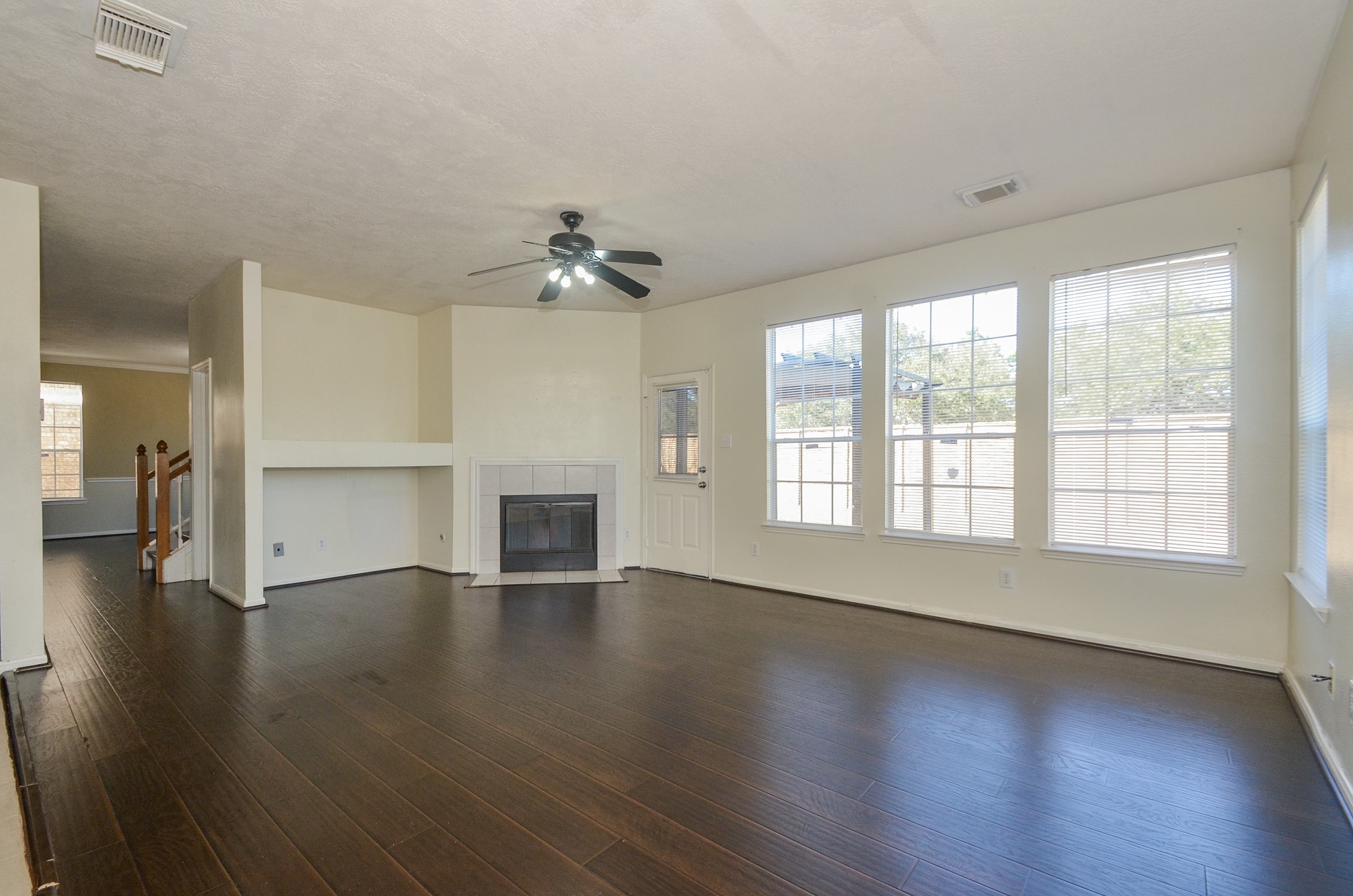 15002 Turphin Way Sugar Land, TX 77498 - Photo 10 of 31