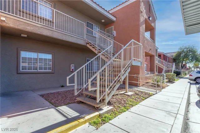 $1,100 | 4730 East Craig Road, Unit 2045, Las Vegas, NV 89115