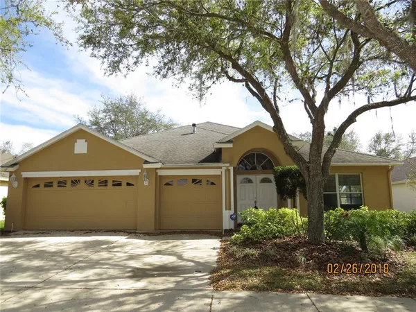 $3,000 | 9427 Hunters Pond Drive, Tampa, FL 33647