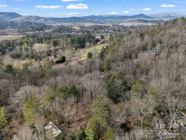 $55,000 | 17 Maple Leaf Drive, Hendersonville, NC 28739