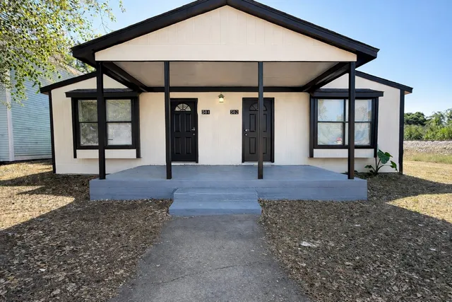 $230,000 | 611 Reed Avenue, Wharton, TX 77488