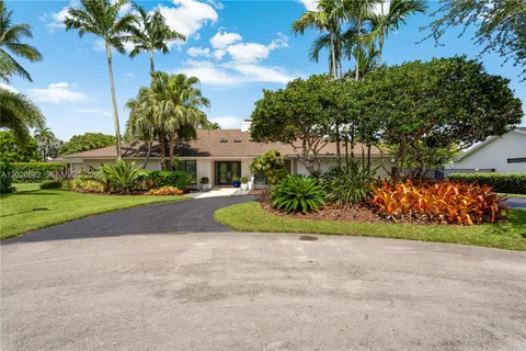 $1,995,000 | 12926 Southwest 104th Place, Miami, FL 33176