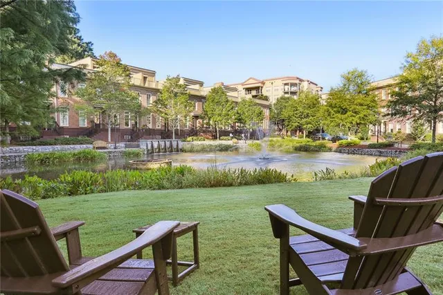 $2,900 | 200 River Vista Drive, Unit 208, Atlanta, GA 30339