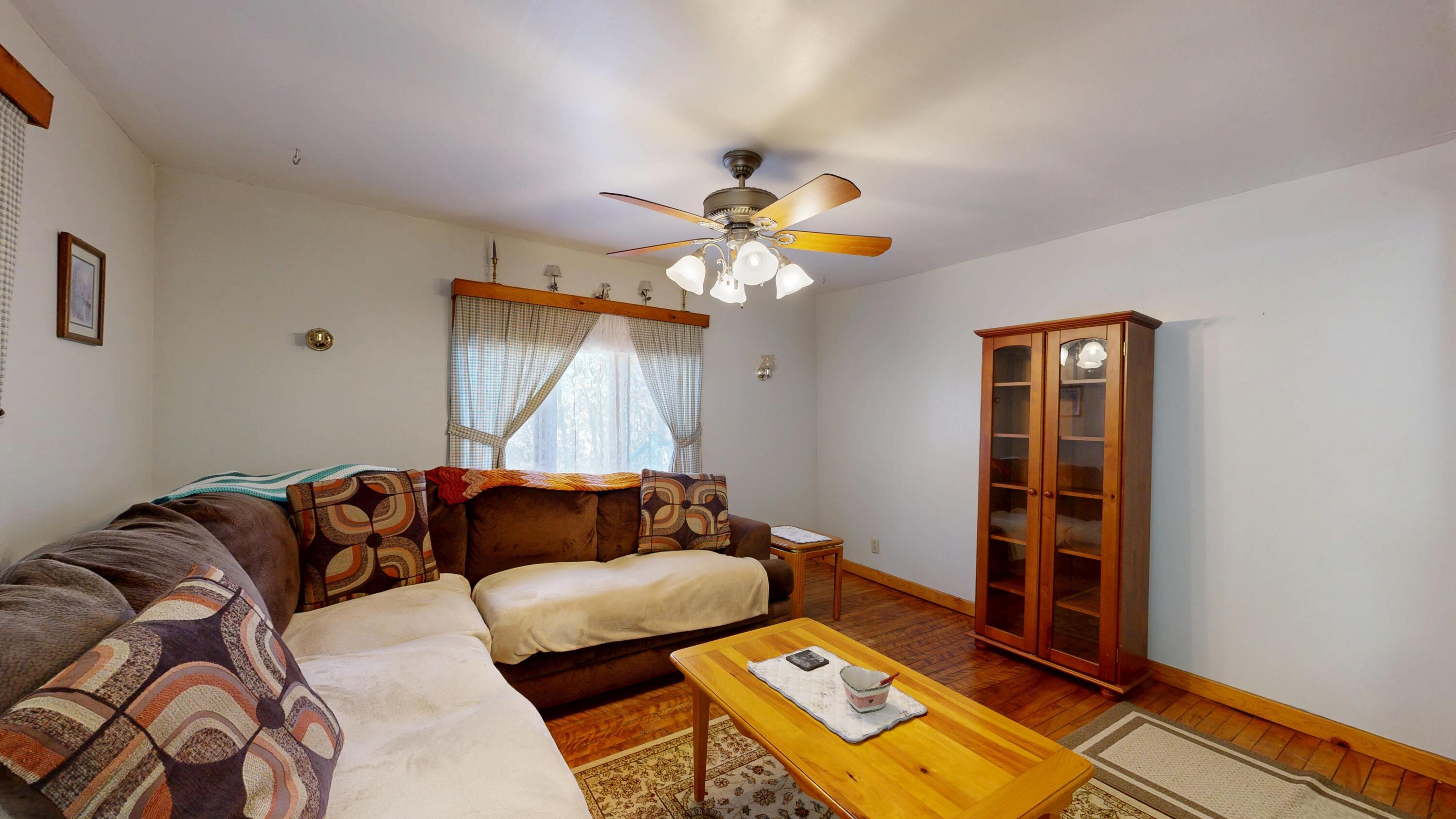 11 Oak Hill Road Litchfield, ME 04350 - Photo 13 of 39 Living Room