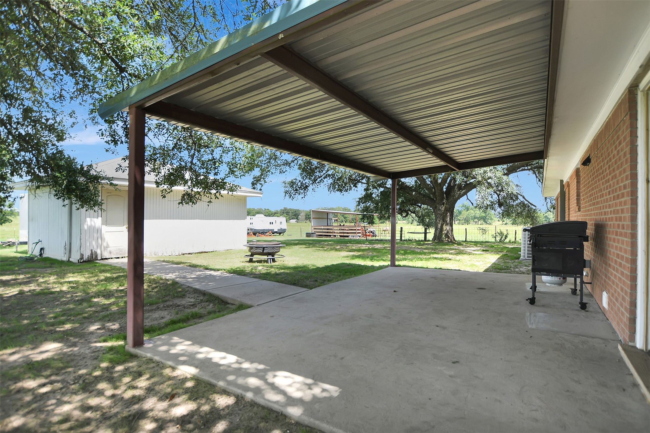 8542 Sloan Road Midway, TX 75852 - Photo 25 of 49