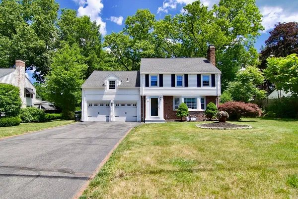 $380,000 | 55 Bridle Path Road, Springfield, MA 01118