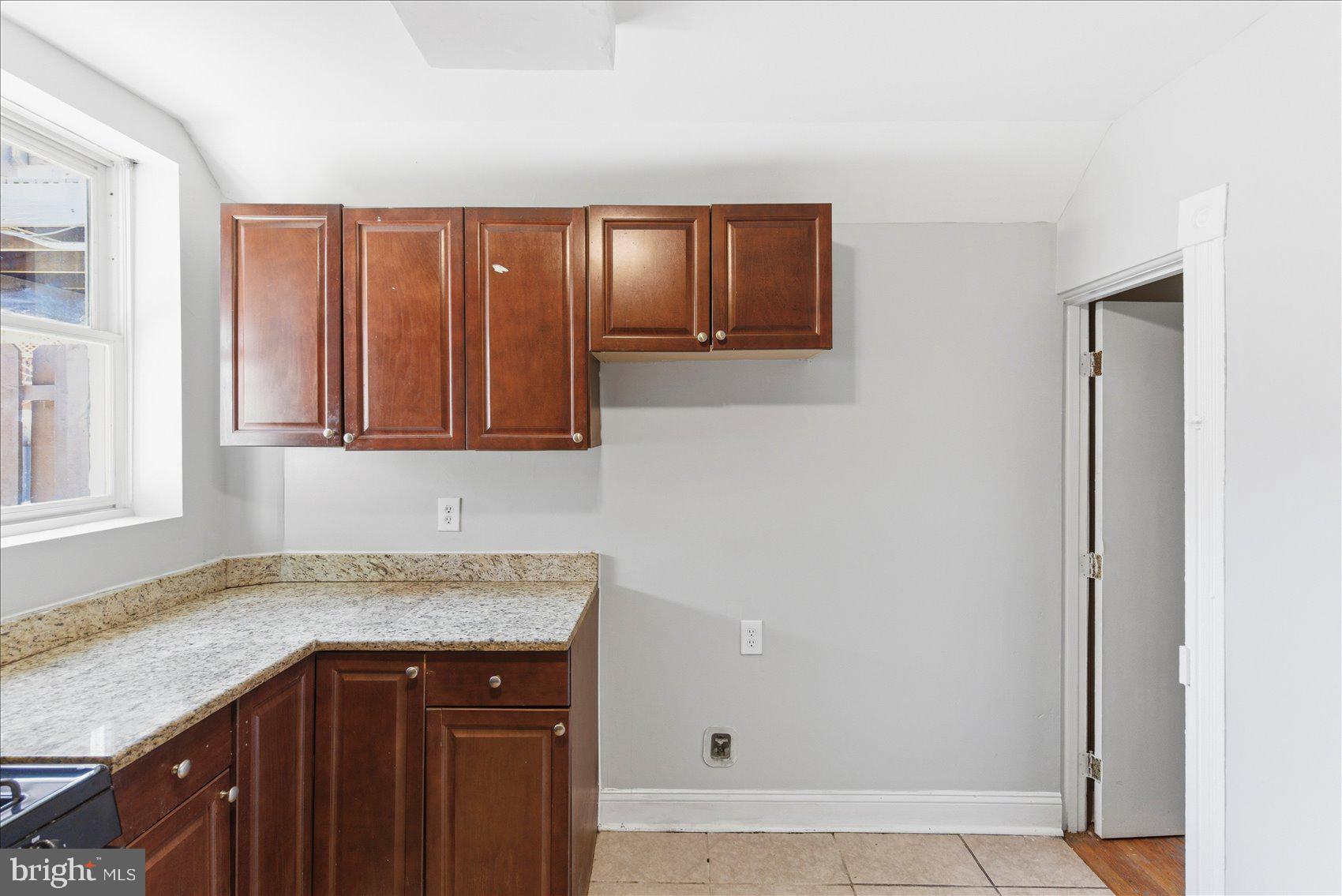 1208 West Cross Street Baltimore, MD 21230 - Photo 13 of 33