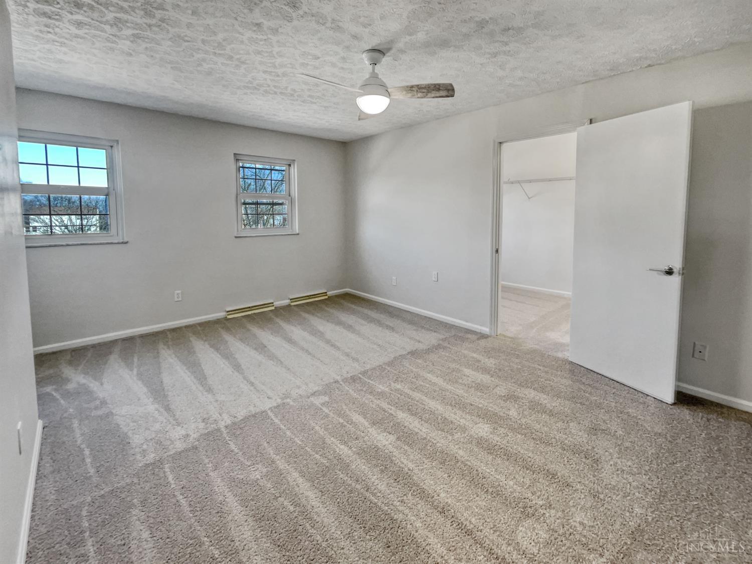697 Yorkhaven Road Springdale, OH 45246 - Photo 8 of 29