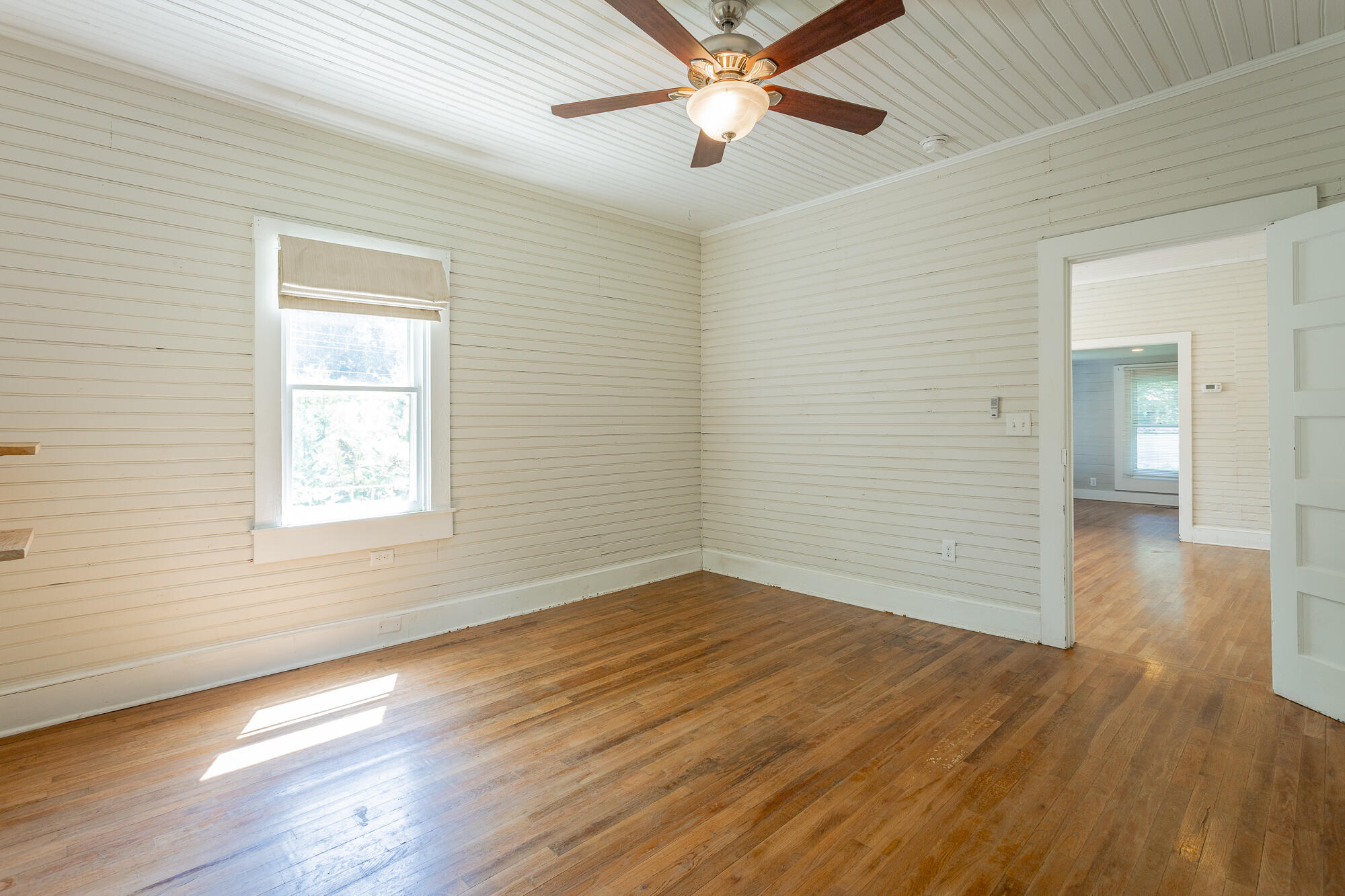 463 Griffith Highway Jasper, TN 37347 - Photo 29 of 52 463 Griffith Highway HD-9