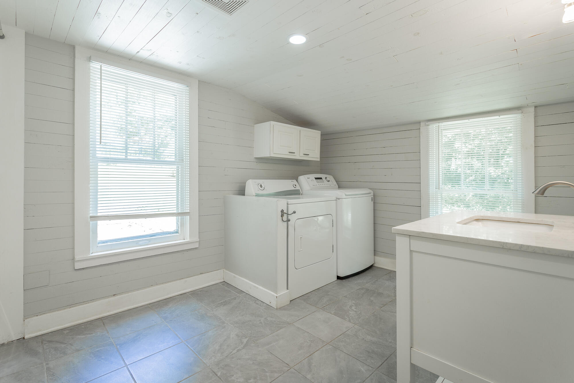 463 Griffith Highway Jasper, TN 37347 - Photo 33 of 52 463 Griffith Highway HD-14