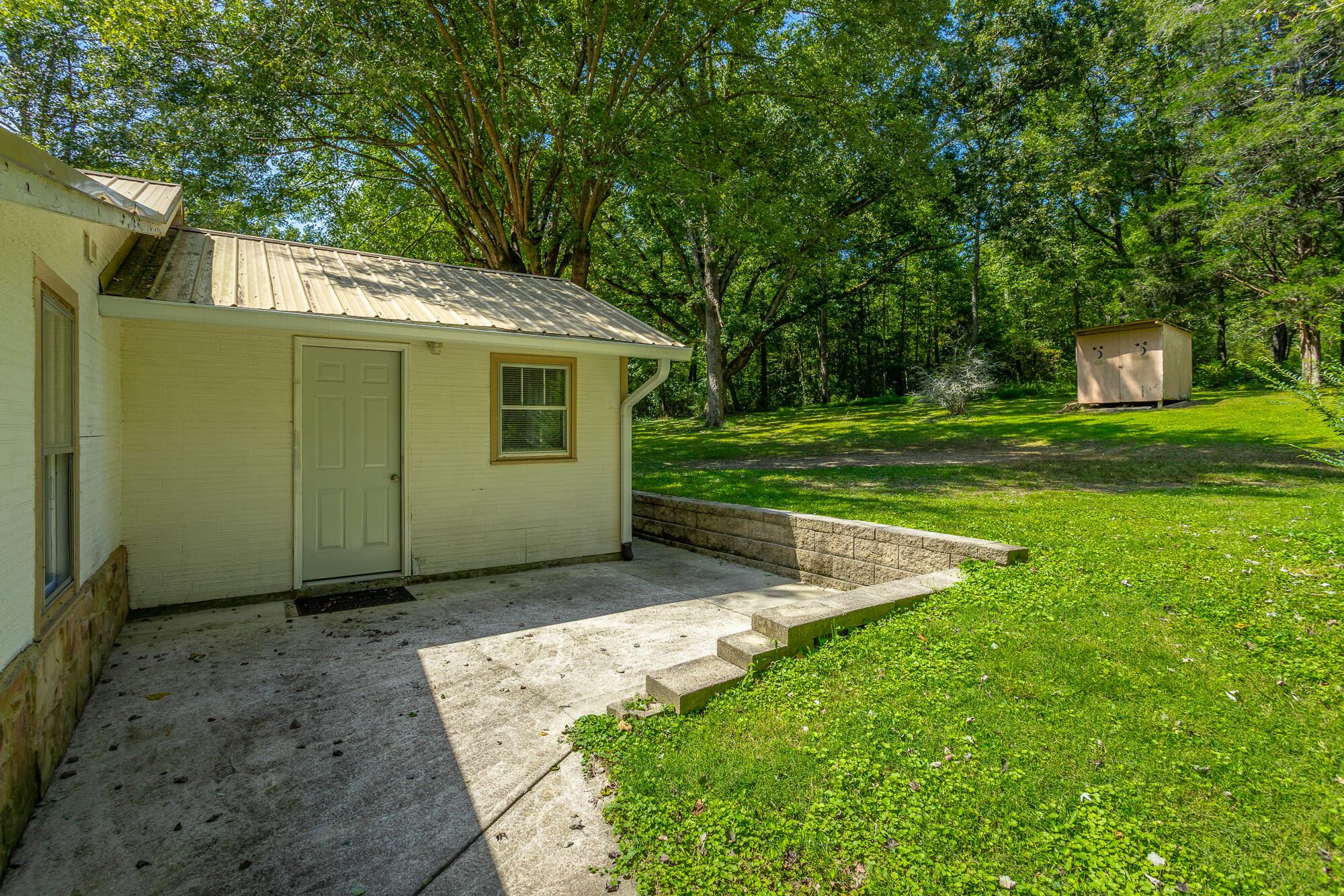 463 Griffith Highway Jasper, TN 37347 - Photo 9 of 52 463 Griffith Highway HD-63