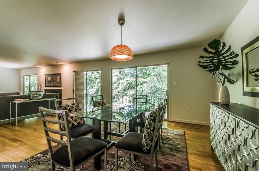 6252 Clearwood Road Bethesda, MD 20817 - Photo 4 of 30 Dining Room