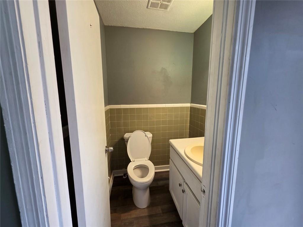 378 Cowan Street Macon, GA 31217 - Photo 3 of 10