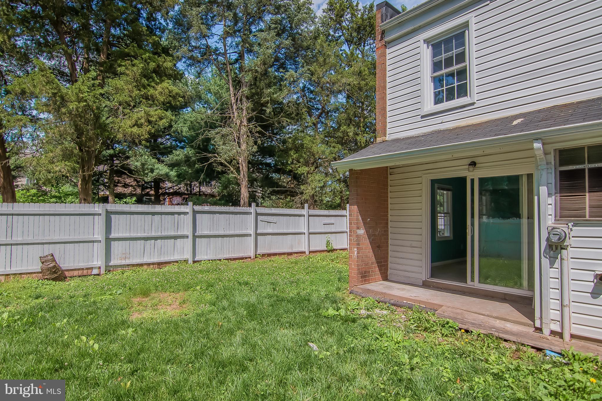 9313 Hood Road Manassas, VA 20110 - Photo 15 of 19 Exterior (Rear)