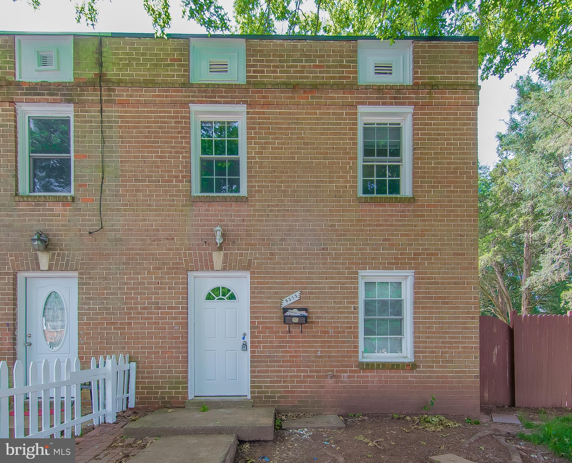 9313 Hood Road Manassas, VA 20110 - Photo 18 of 19 Exterior (Front)