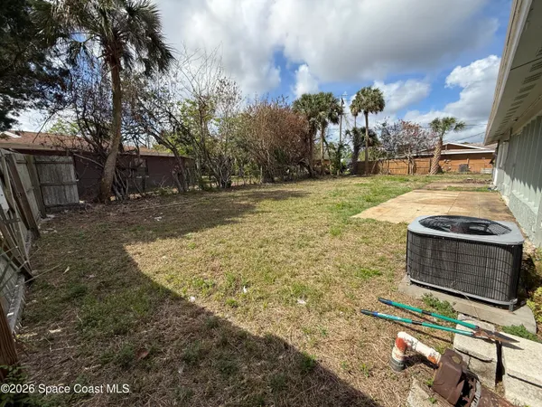 $1,995 | 1295 Country Club Boulevard, Titusville, FL 32780