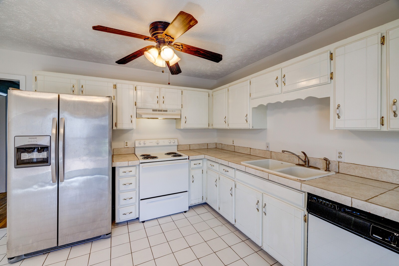 3201 Lumberjack Road Nashville, TN 37214 - Photo 8 of 25 Gallery Image 8