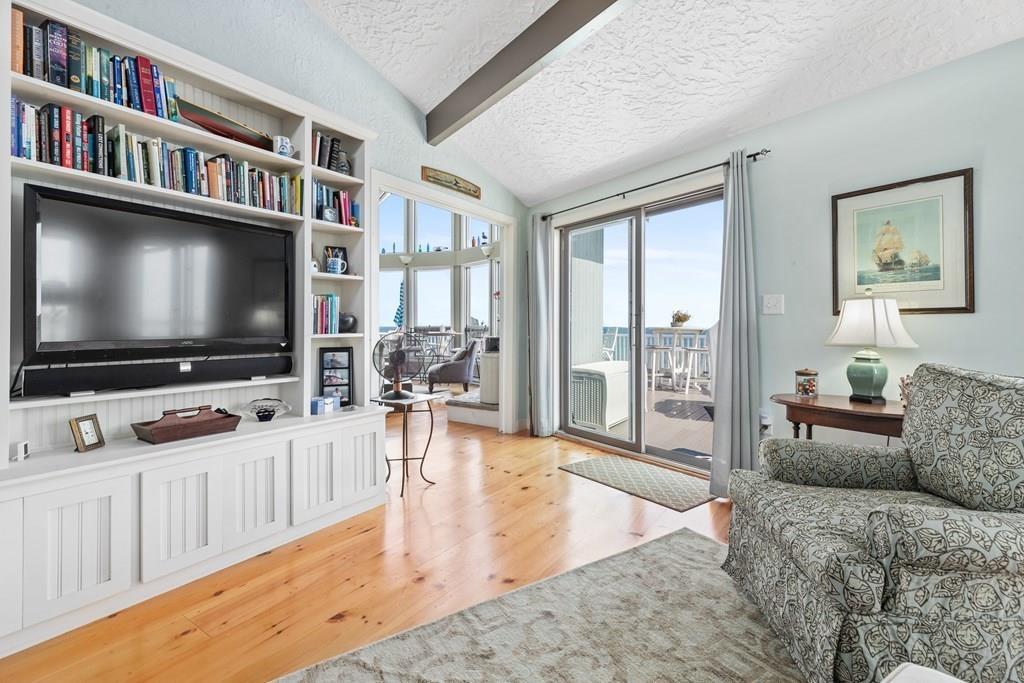 20 Stanton Lane Scituate, MA 02066 - Photo 11 of 39