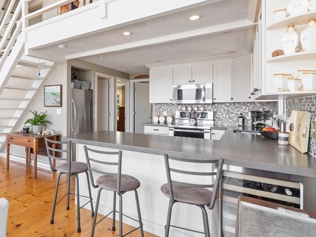 20 Stanton Lane Scituate, MA 02066 - Photo 6 of 39