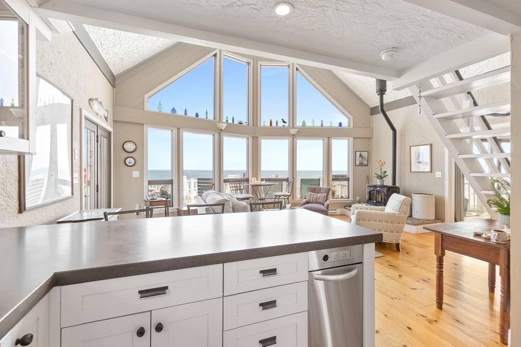 20 Stanton Lane Scituate, MA 02066 - Photo 8 of 39