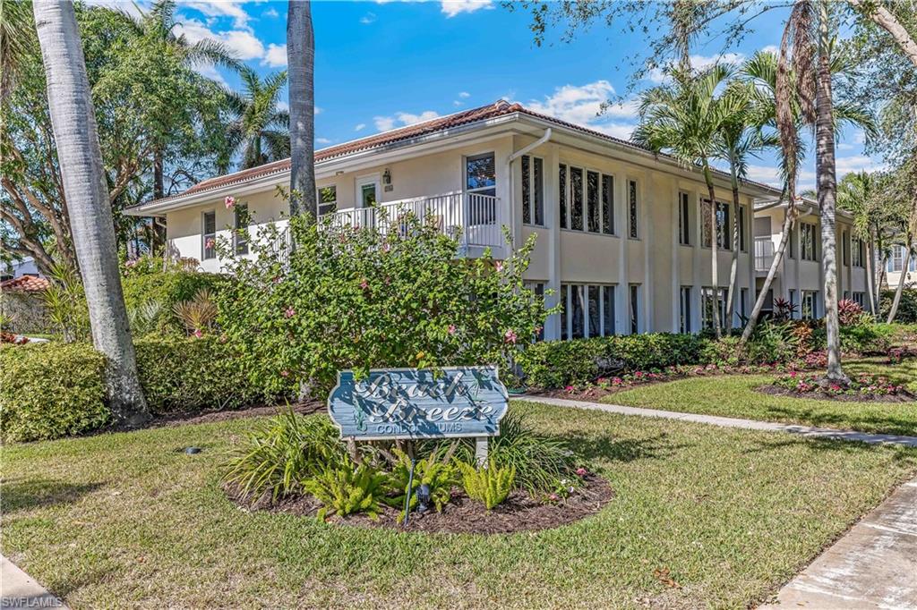 282 4th Street South Naples, FL 34102 - Photo 12 of 16
