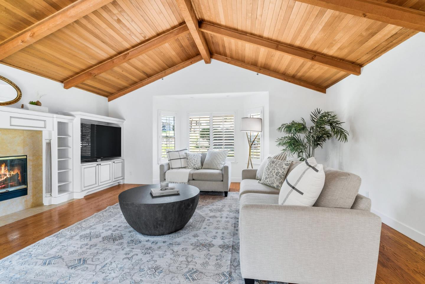 144 Victoria Lane Aptos, CA 95003 - Photo 5 of 36 a living room with furniture and a flat screen tv