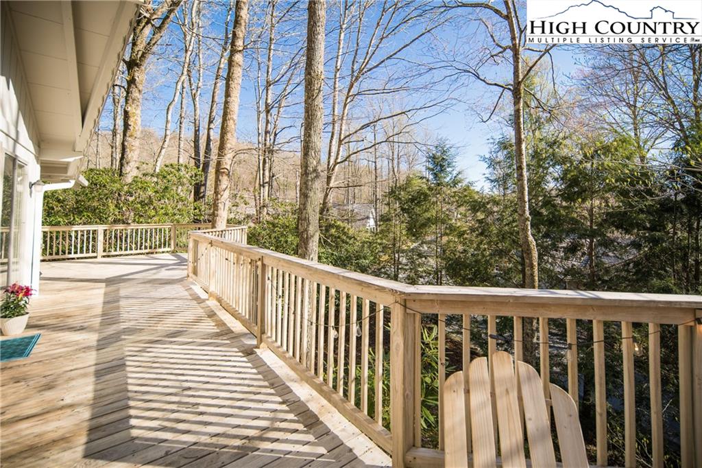 485 Chestnut Drive Boone, NC 28607 - Photo 41 of 48 a view of a wooden fence and floor