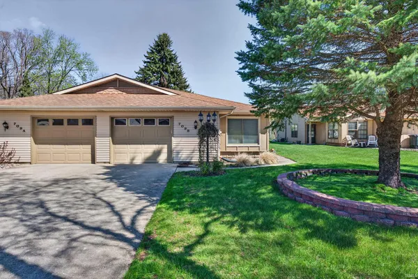 $164,900 | 709 B Arcadia Court, Kendallville, IN 46755