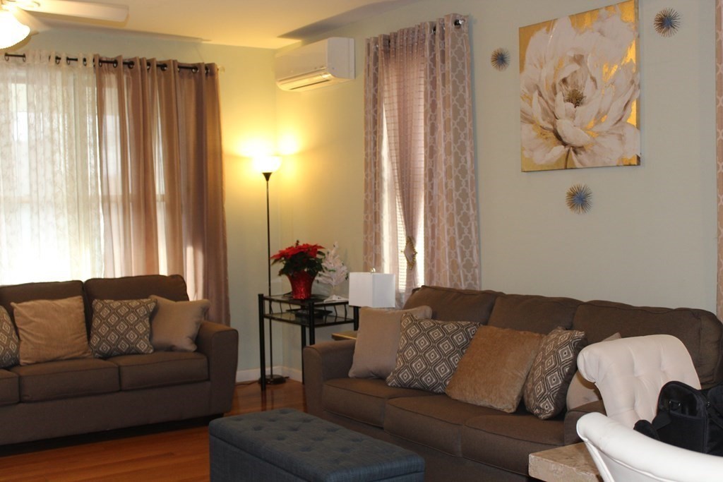 101 Genesee Street Springfield, MA 01104 - Photo 7 of 25 Gallery Image 7