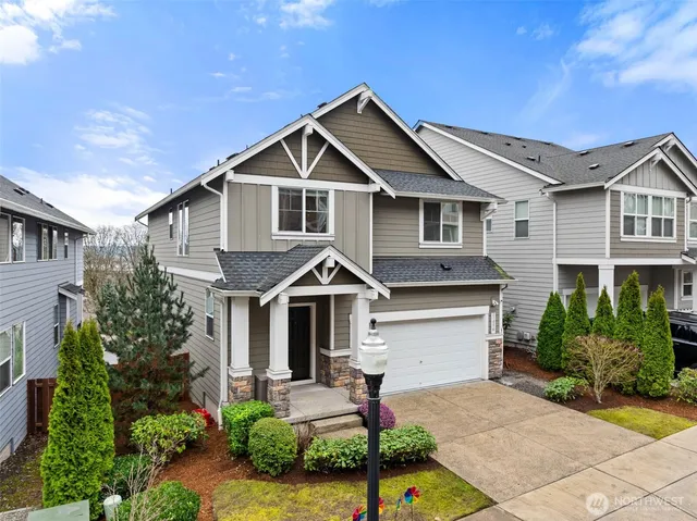 $824,950 | 21056 37th Court South, Unit 9, SeaTac, WA 98198
