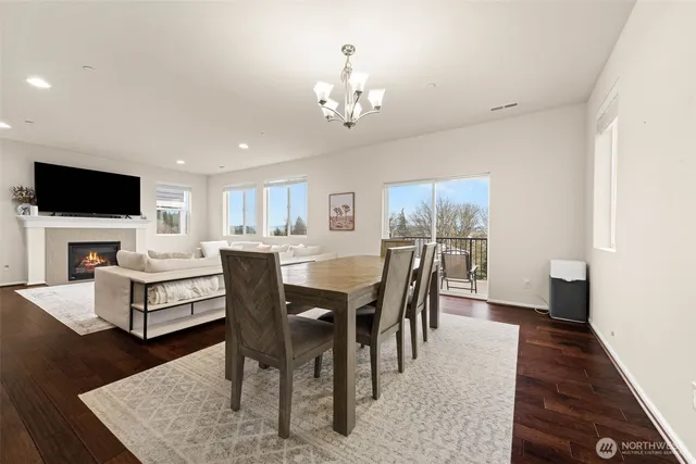 $839,950 | 21056 37th Court South, Unit 9, SeaTac, WA 98198