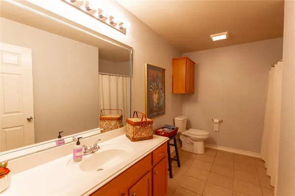 $237,500 | 421 West Cumberland Road, Unit 1502, Tyler, TX 75703