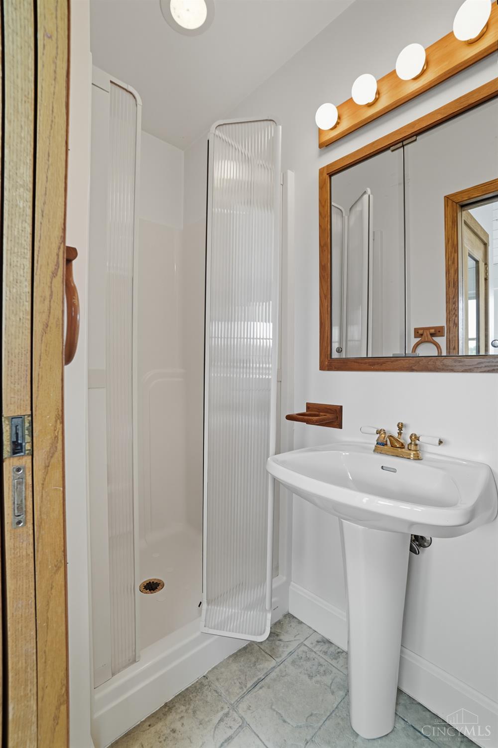 6251 West Fork Road Cincinnati, OH 45247 - Photo 47 of 75 Gallery Image 47