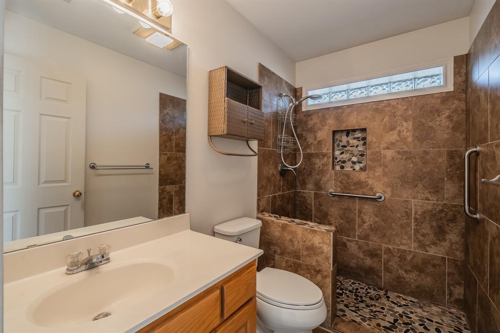 1304 South State Street Decatur, TX 76234 - Photo 12 of 39